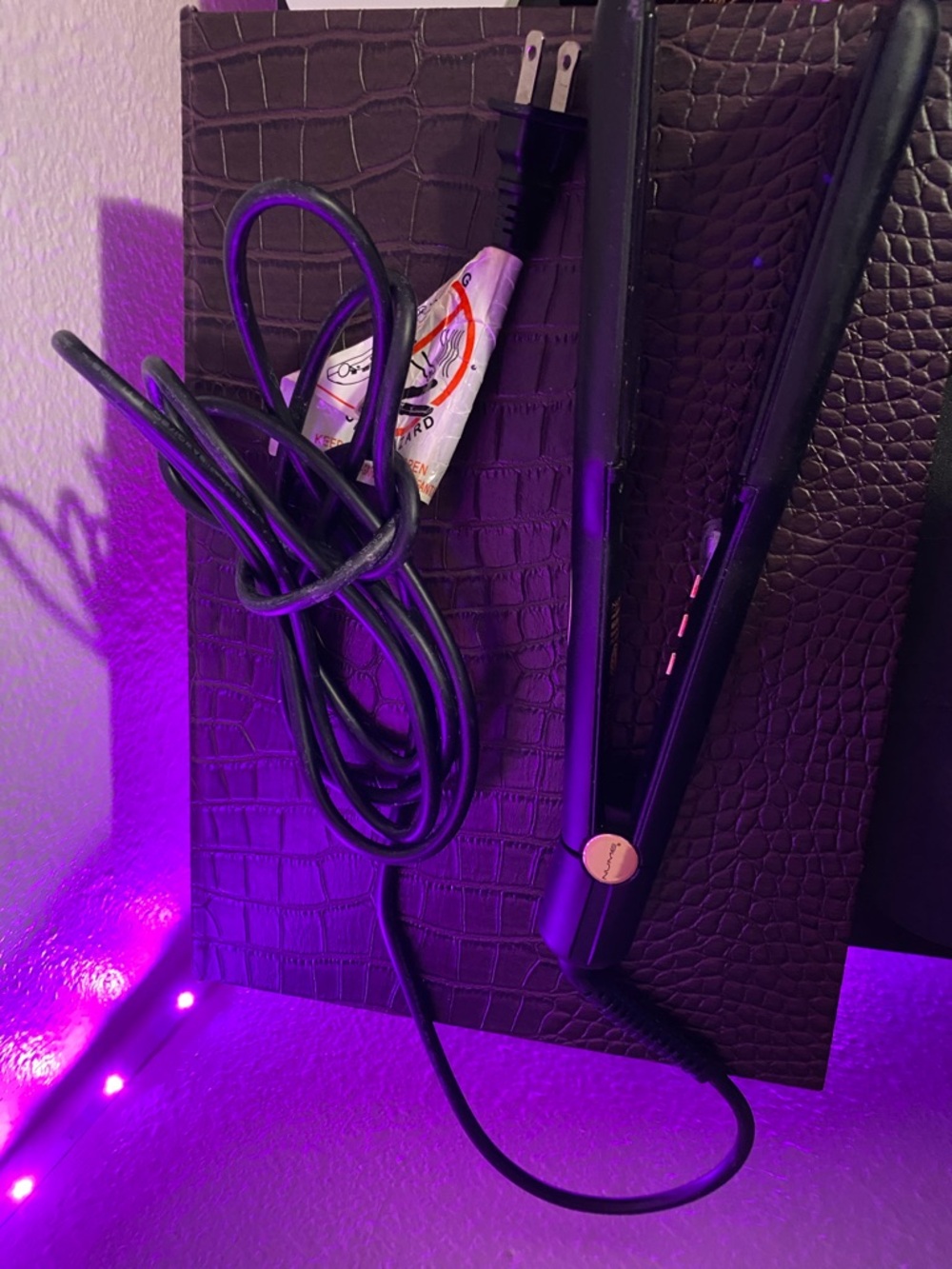 nume megastar x flat iron 1.75”